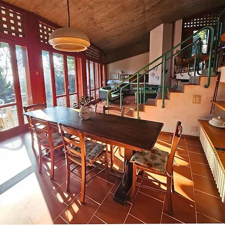 Villa Di Design Nelle Colline Della Valsesia Ghemme