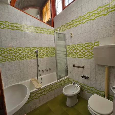 Di Design Nelle Colline Della Valsesia Villa *