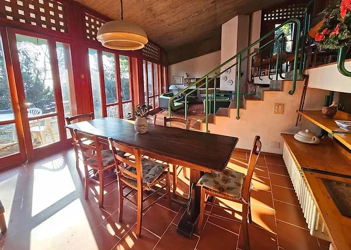 Villa Di Design Nelle Colline Della Valsesia Ghemme